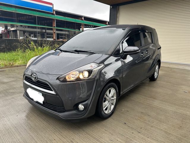 TOYOTA豐田 SIENTA  第2張相片