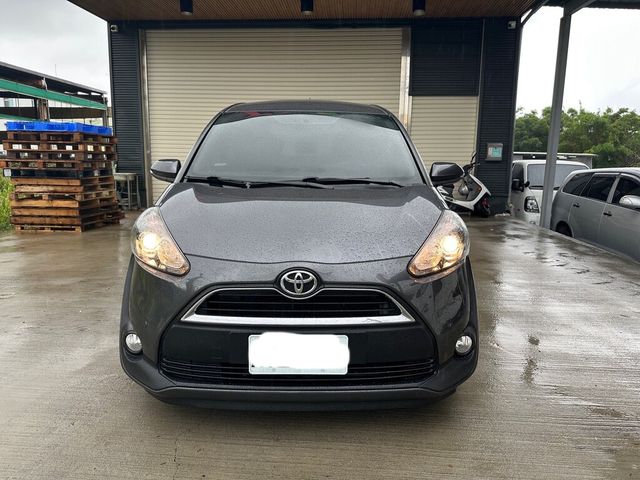 TOYOTA豐田 SIENTA  第3張相片