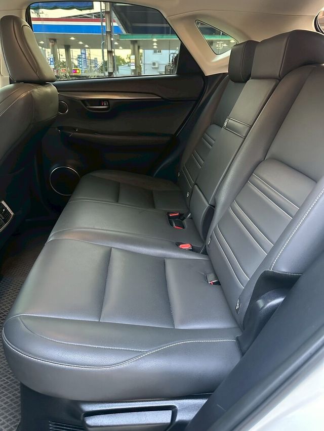 LEXUS凌志 NX200  第9張相片