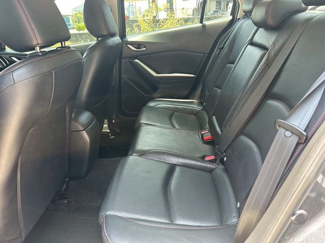 MAZDA馬自達 MAZDA 3  第8張相片