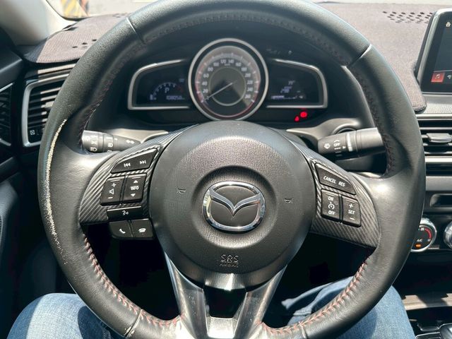 MAZDA馬自達 MAZDA 3  第10張相片