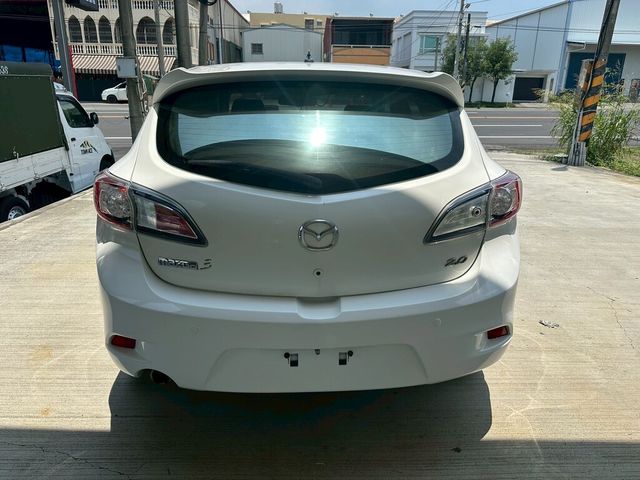 MAZDA馬自達 MAZDA 3  第5張相片