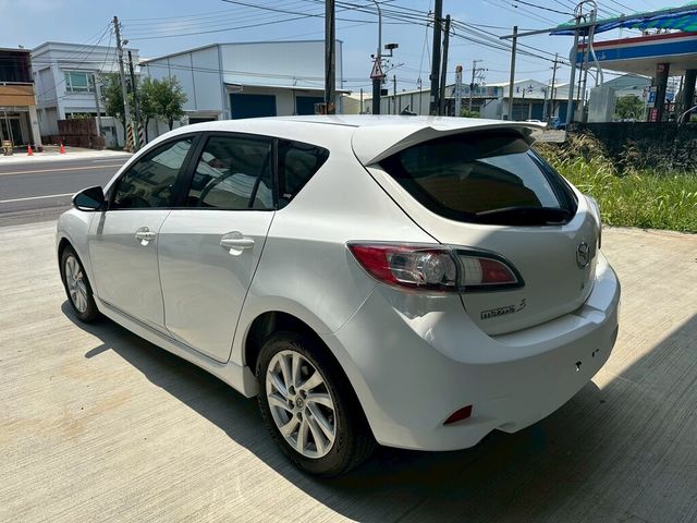 MAZDA馬自達 MAZDA 3  第6張相片