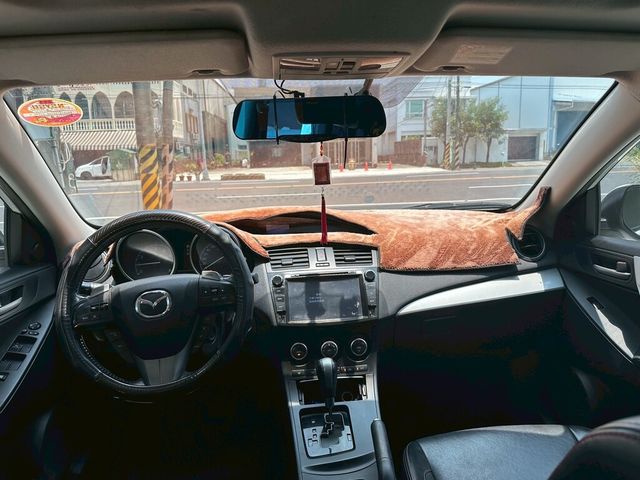 MAZDA馬自達 MAZDA 3  第7張相片