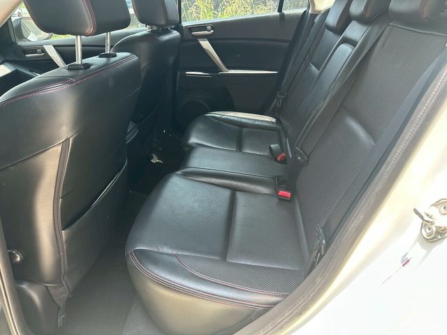 MAZDA馬自達 MAZDA 3  第8張相片
