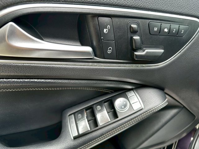M-BENZ賓士 A180  第12張相片