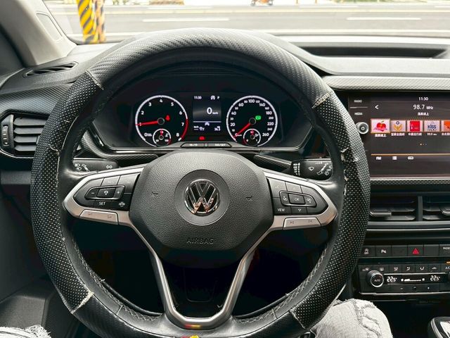 VOLKSWAGEN福斯 T-CROSS  第9張相片