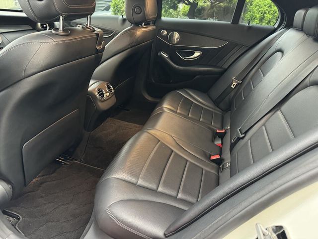 M-BENZ賓士 C250  第9張相片