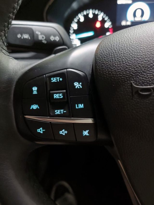 FORD福特 FOCUS  第7張相片