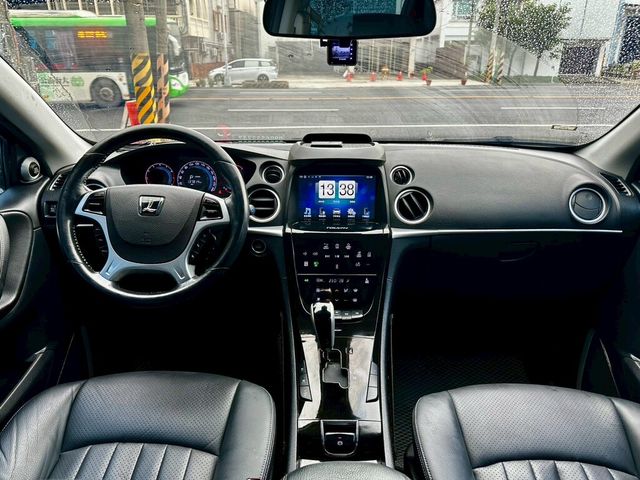 LUXGEN納智捷 U7 TURBO  第7張相片