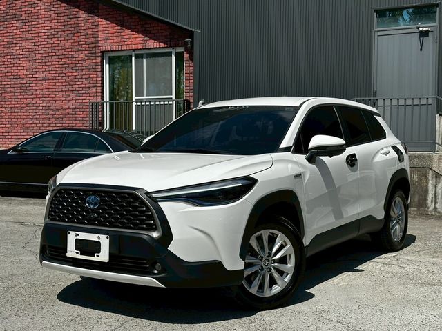 TOYOTA豐田 COROLLA CROSS HYBRID  第2張相片