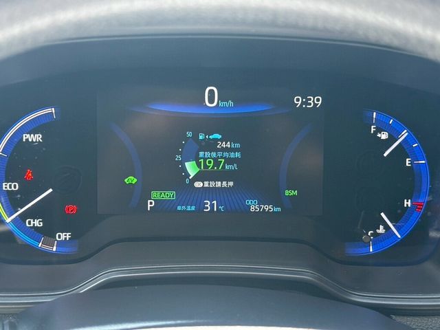 TOYOTA豐田 COROLLA CROSS HYBRID  第15張相片