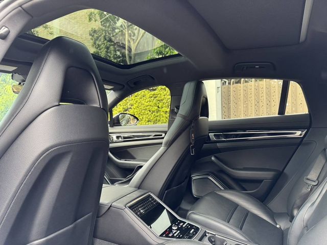 PORSCHE保時捷 PANAMERA  第7張相片