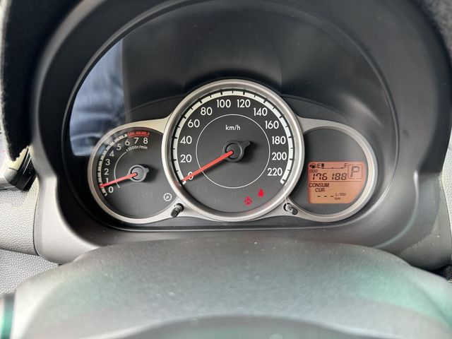 MAZDA馬自達 MAZDA 2  第10張相片