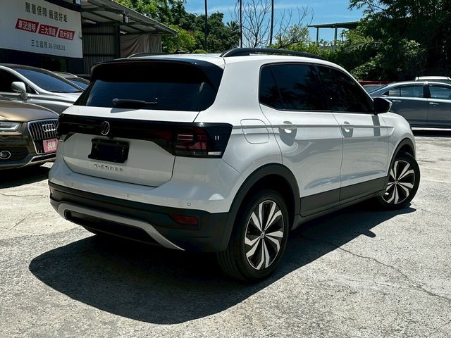 VOLKSWAGEN福斯 T-CROSS  第3張相片