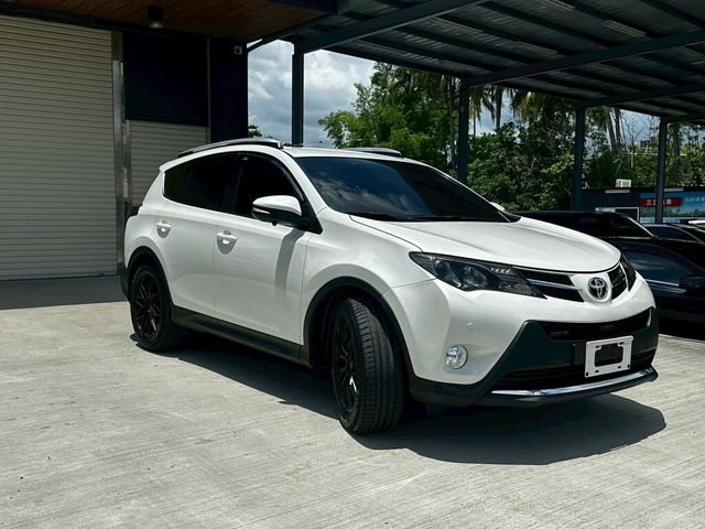 TOYOTA豐田 RAV4  第1張相片