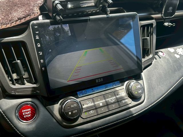 TOYOTA豐田 RAV4  第11張相片