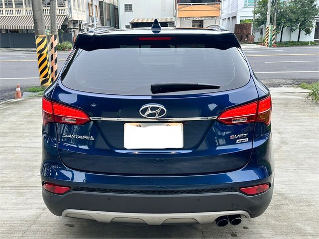 HYUNDAI現代 SANTA FE  第5張相片