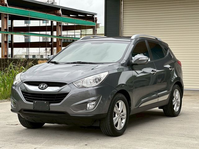 HYUNDAI現代 IX35  第3張相片