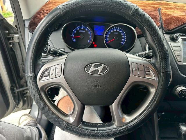 HYUNDAI現代 IX35  第11張相片