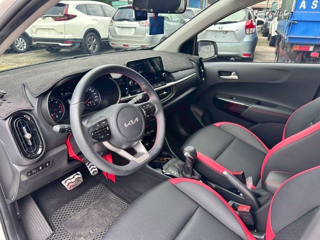 KIA起亞 PICANTO  第8張相片