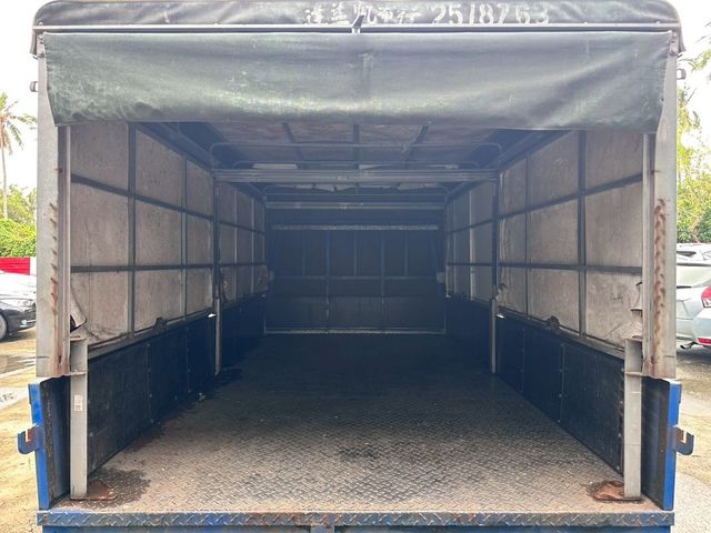 MITSUBISHI三菱 CANTER  第6張相片