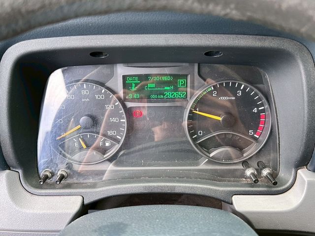 MITSUBISHI三菱 CANTER  第11張相片