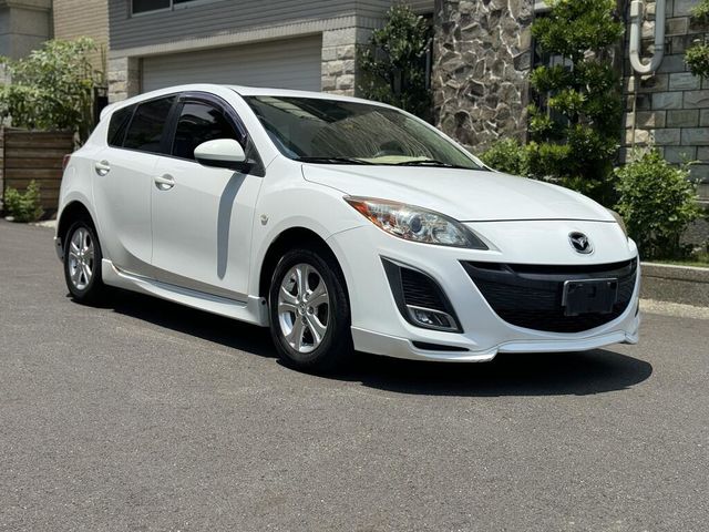 MAZDA馬自達 MAZDA 3  第1張相片