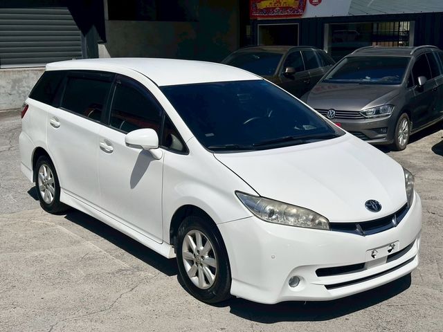 TOYOTA豐田 WISH  第1張相片