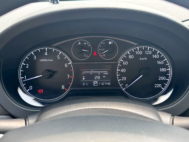 NISSAN日產 TIIDA  第10張相片