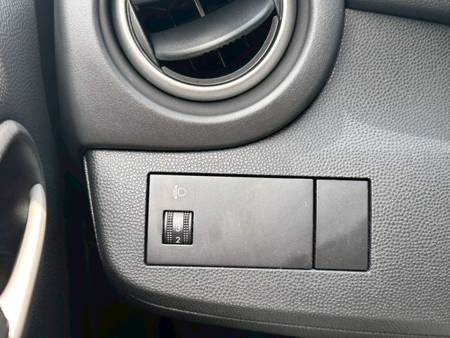 MAZDA馬自達 MAZDA 2  第11張相片