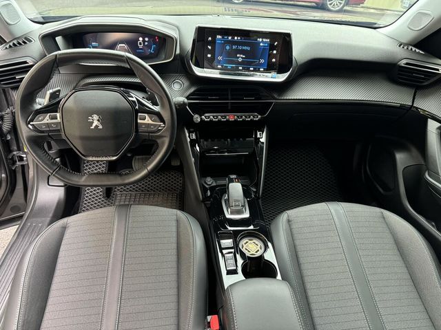 PEUGEOT寶獅 2008  第10張相片