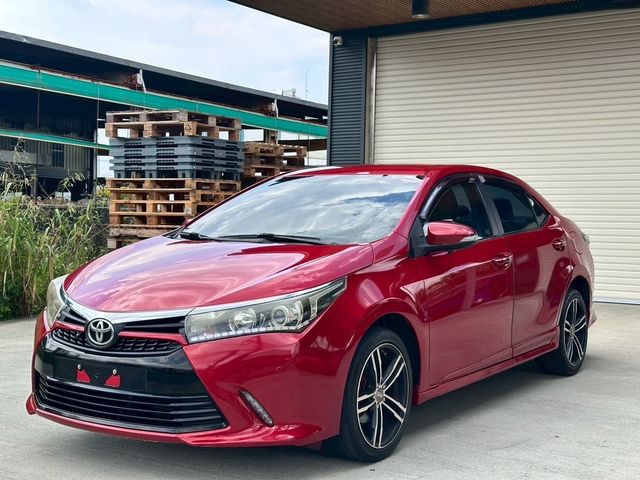 TOYOTA豐田 ALTIS  第2張相片