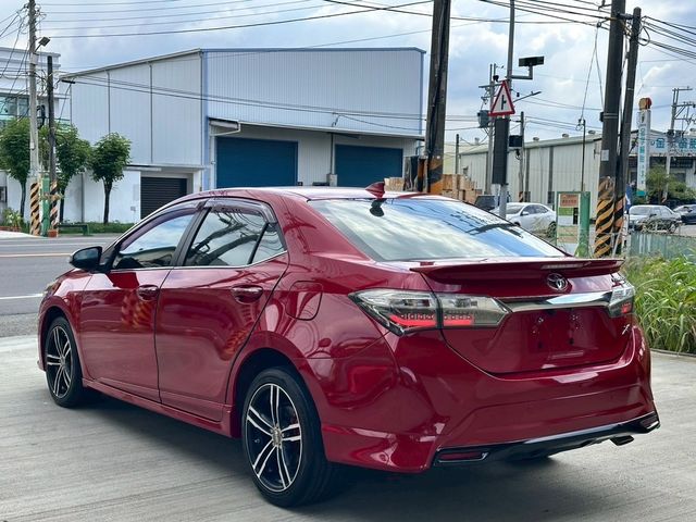 TOYOTA豐田 ALTIS  第6張相片