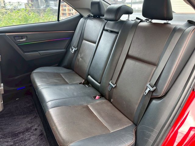 TOYOTA豐田 ALTIS  第17張相片