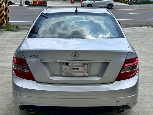 M-BENZ賓士 C250  第5張相片