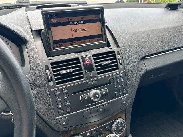 M-BENZ賓士 C250  第11張相片