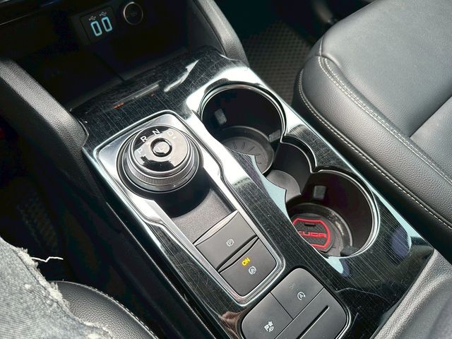 FORD福特 KUGA  第13張相片