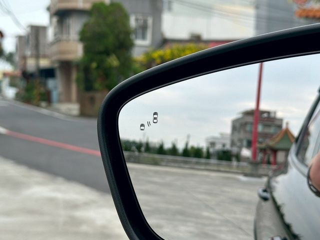 FORD福特 KUGA  第15張相片