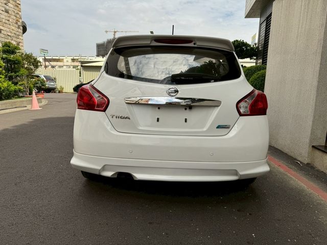 NISSAN日產 TIIDA  第3張相片