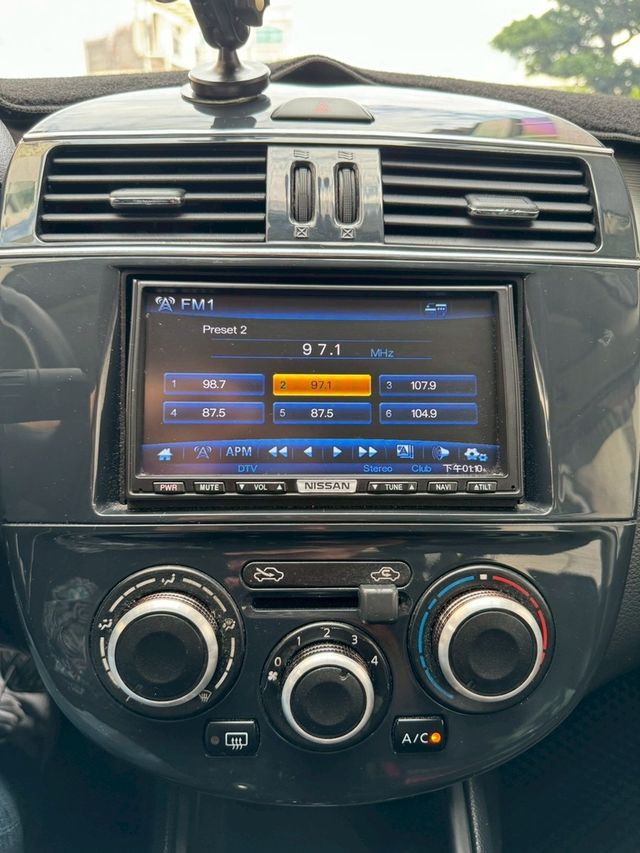 NISSAN日產 TIIDA  第10張相片