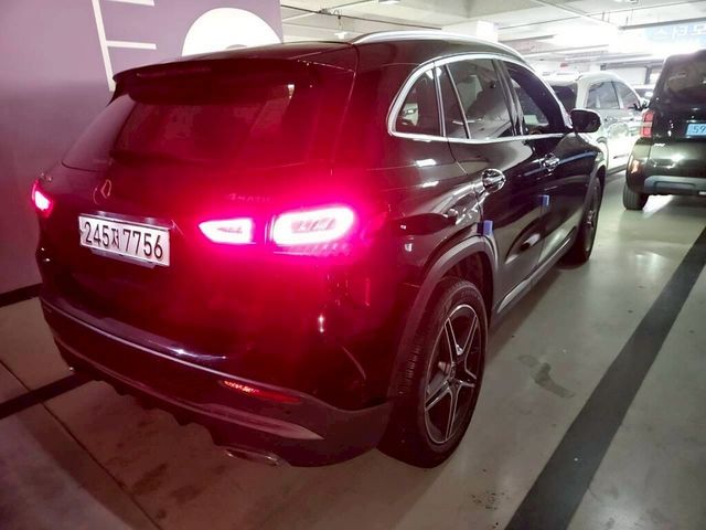 M-BENZ賓士 GLA250  第11張相片