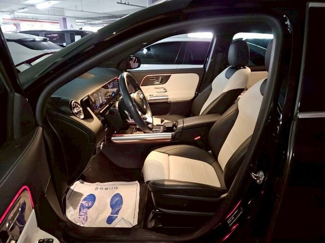 M-BENZ賓士 GLA250  第16張相片