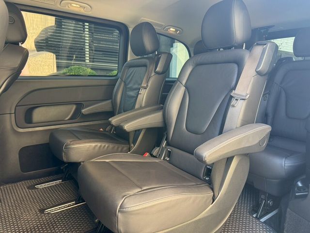 M-BENZ賓士 V220 D  第16張相片