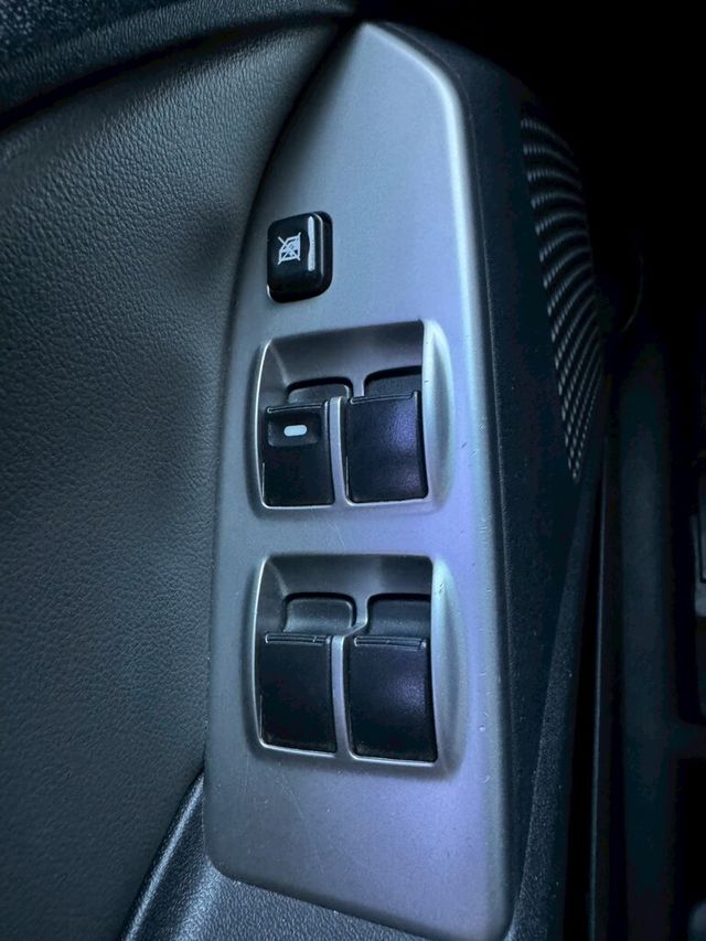 MITSUBISHI三菱 COLT PLUS  第8張相片