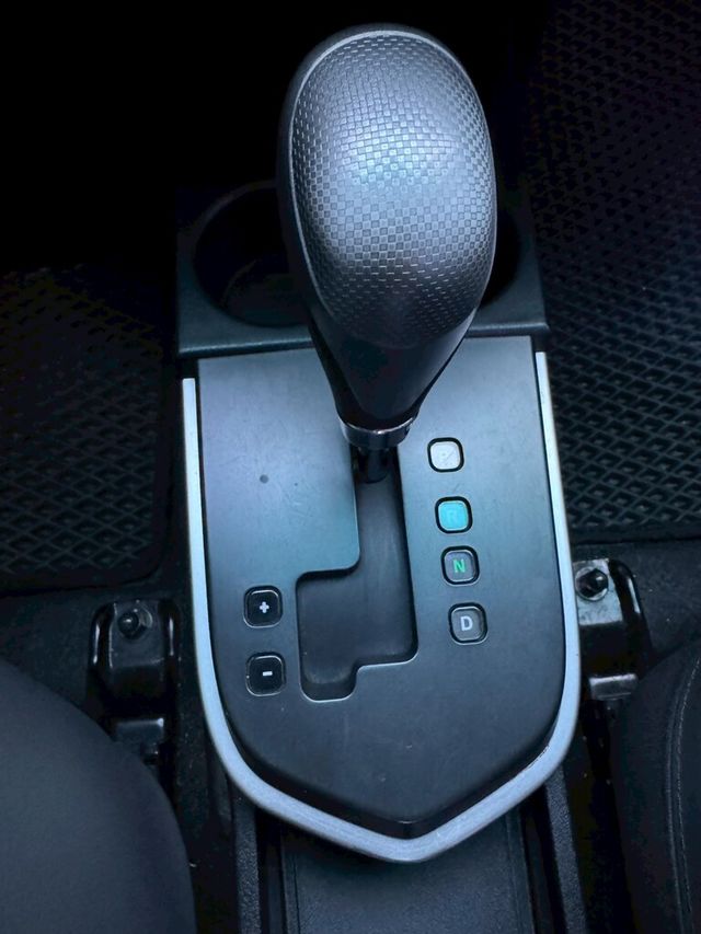 MITSUBISHI三菱 COLT PLUS  第13張相片