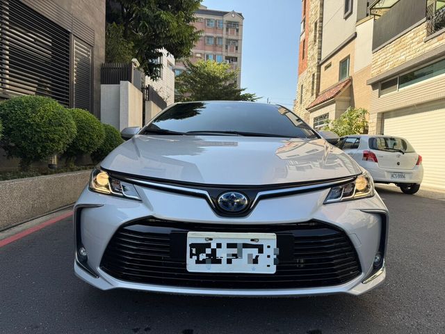 TOYOTA豐田 ALTIS  第4張相片