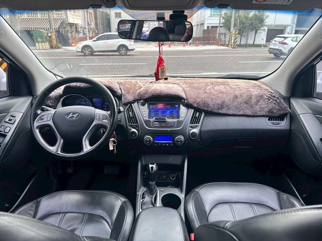 HYUNDAI現代 IX35  第7張相片
