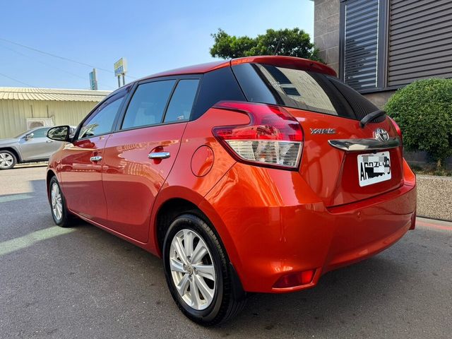 TOYOTA豐田 YARIS  第2張相片