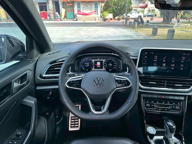 VOLKSWAGEN福斯 T-ROC  第8張相片